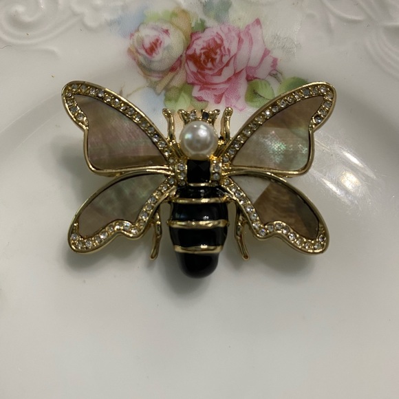 Napier Bubblebee Brooch - Picture 4 of 4